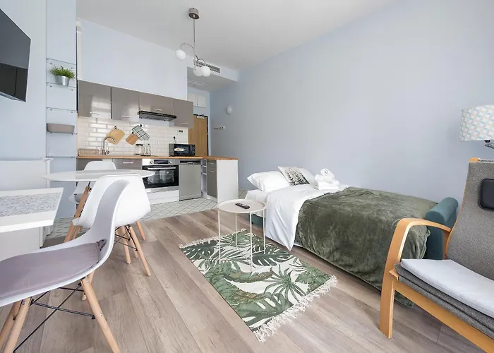 Park Skowroni Chic Nook By Bookinghost *